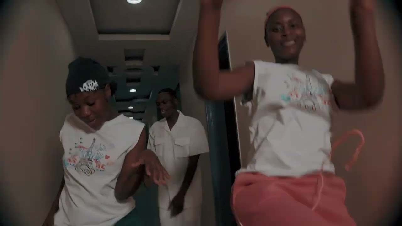 Fresh Barotse Ft. Ozone Africa – Run Away